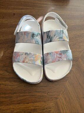 Old Navy Girls White Sandals with Pastel Floral Straps NWOT